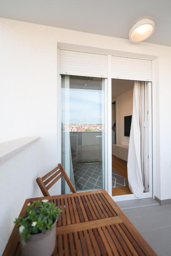 The City Block Apartment Zadar Exteriör bild