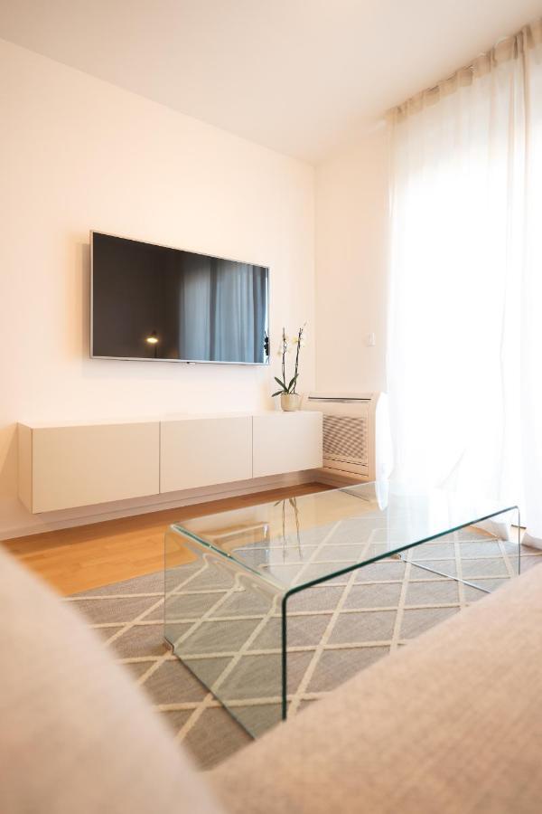 The City Block Apartment Zadar Exteriör bild
